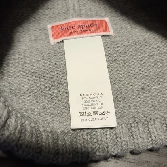 Kate Spade "spade patch" Beanie - Picture 4 of 4